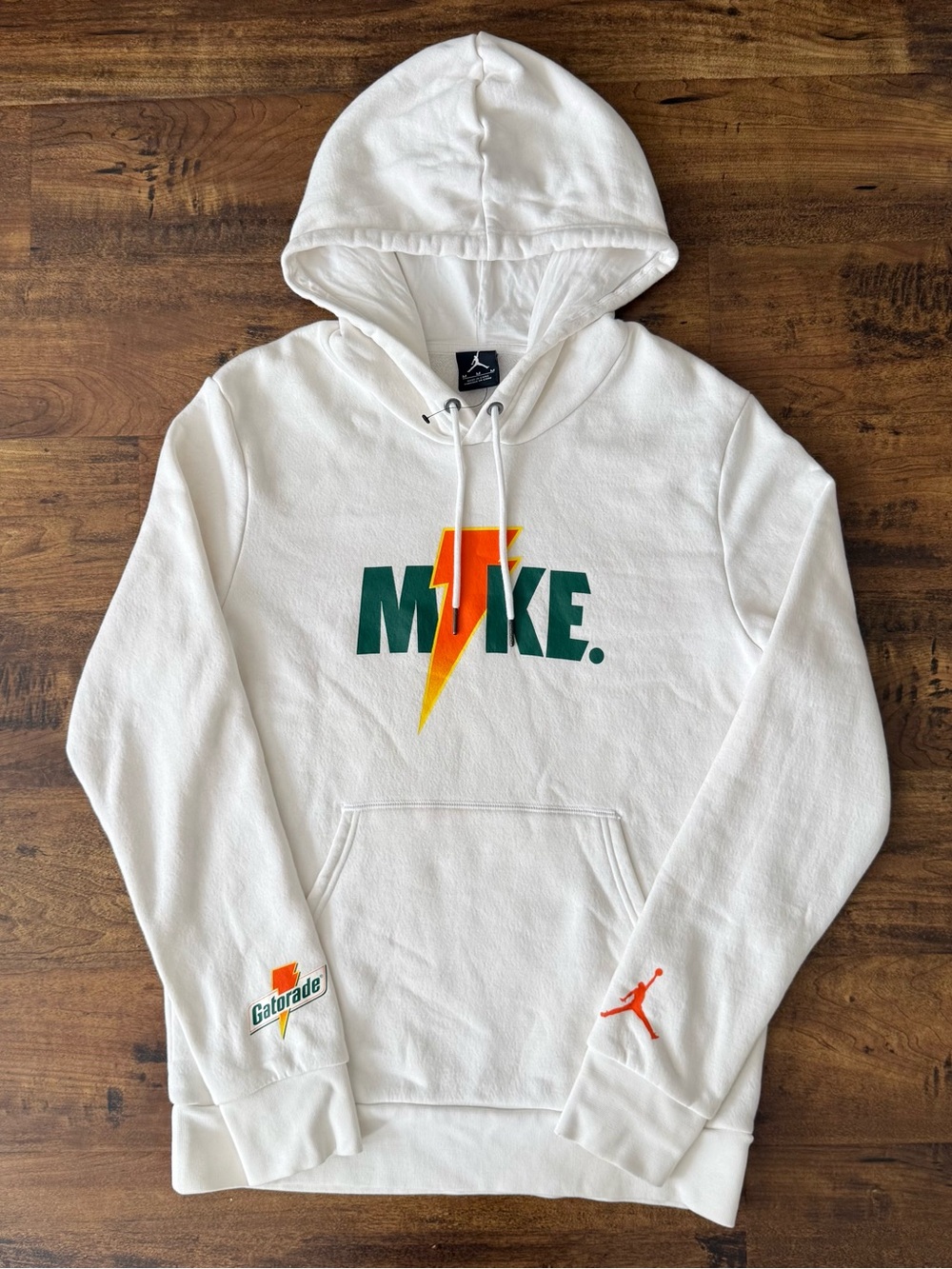 M Nike Air Jordan "Like Mike" Gatorade Hoodie Men’s M White NWOT